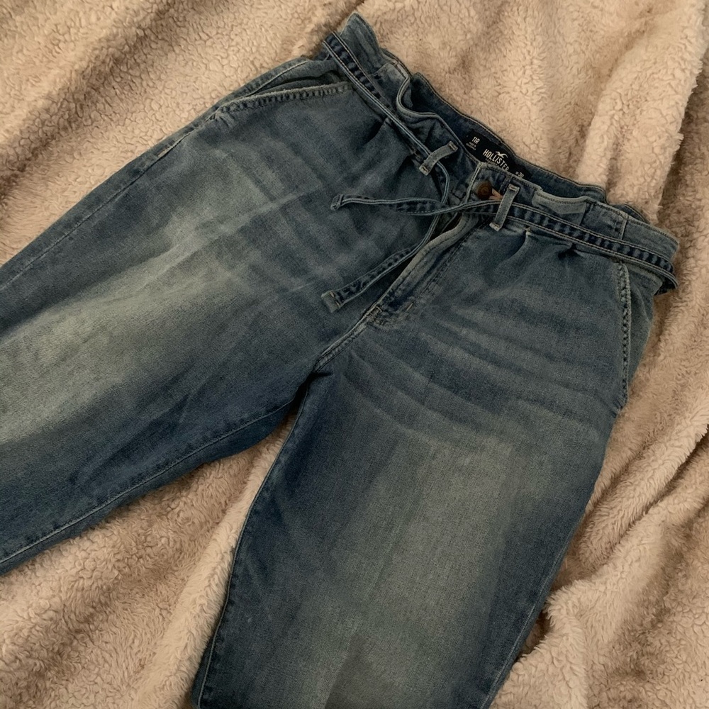 Hollister High Rise Jeans